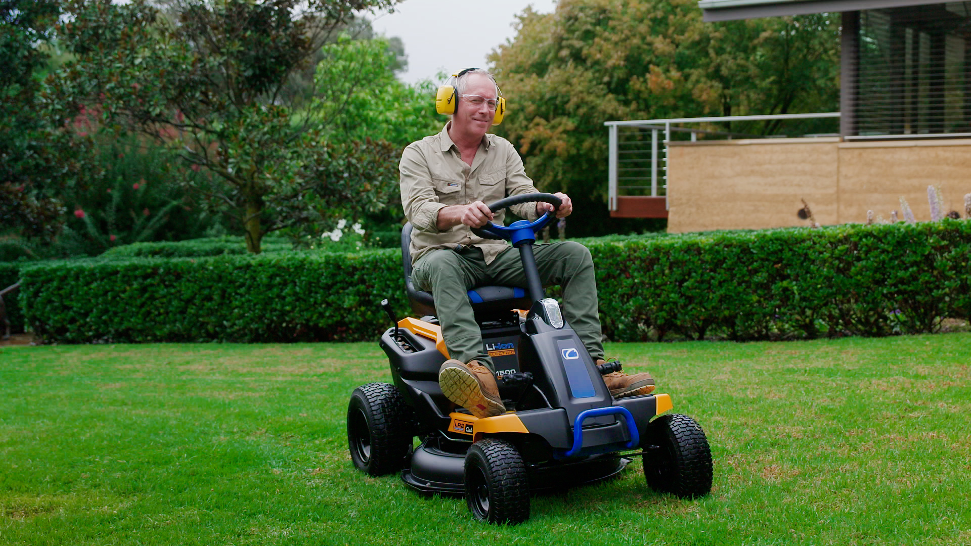 Cub cadet cc30 reviews outlet