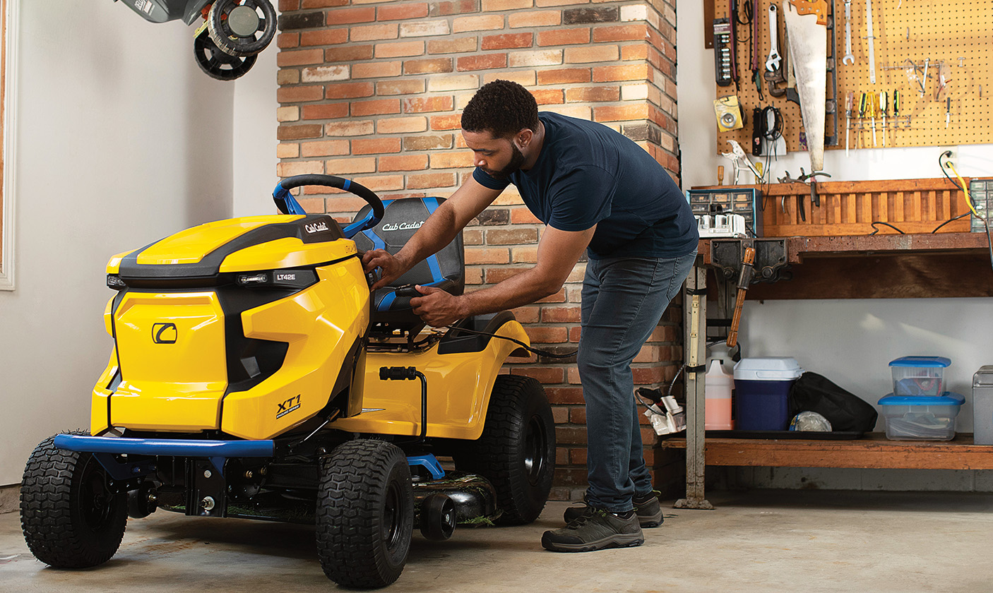 Ride-on Lawn Tractors